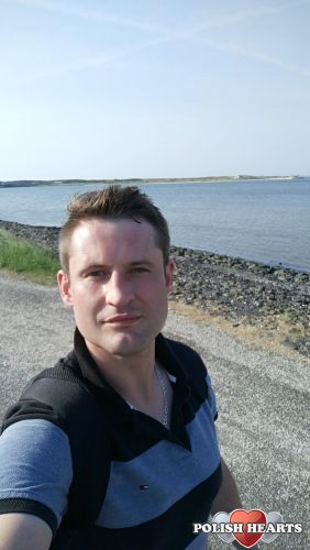 ozeszqu ozeszqu