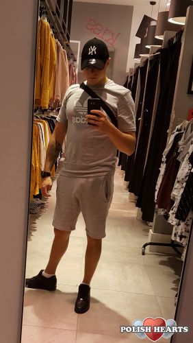 AAdrian69A AAdrian69A