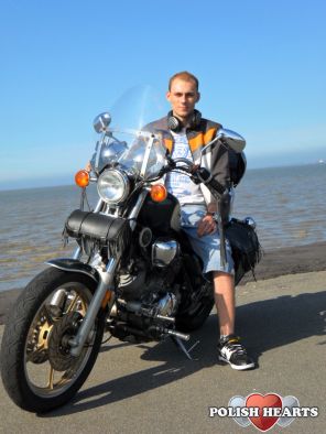heh z daleka prawie jak harley ;]