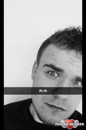 tomekkk97