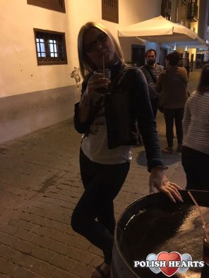 KAROLKKAAA