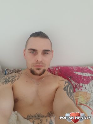 Adi002