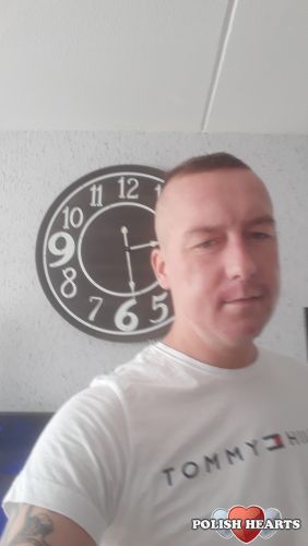 Bartus199012
