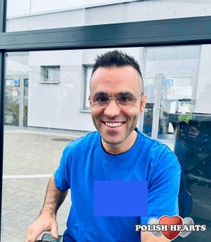 AlvarezDomingeuz AlvarezDomingeuz