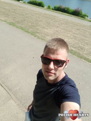 Tomasz883