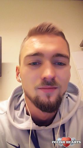 25 year old man selfie