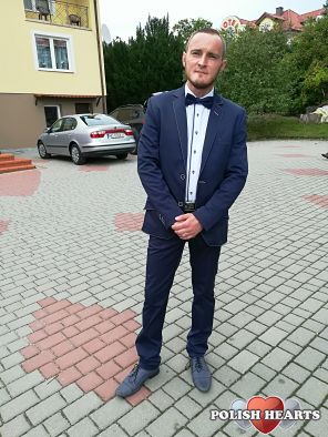 SlyFellow32