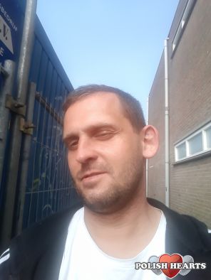 luksz77812