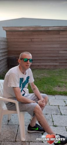 Adam_GLD
