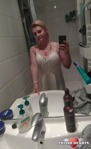Tak się wystawiam przed lustrem  jak i przed facetami  zapraszam do pisania